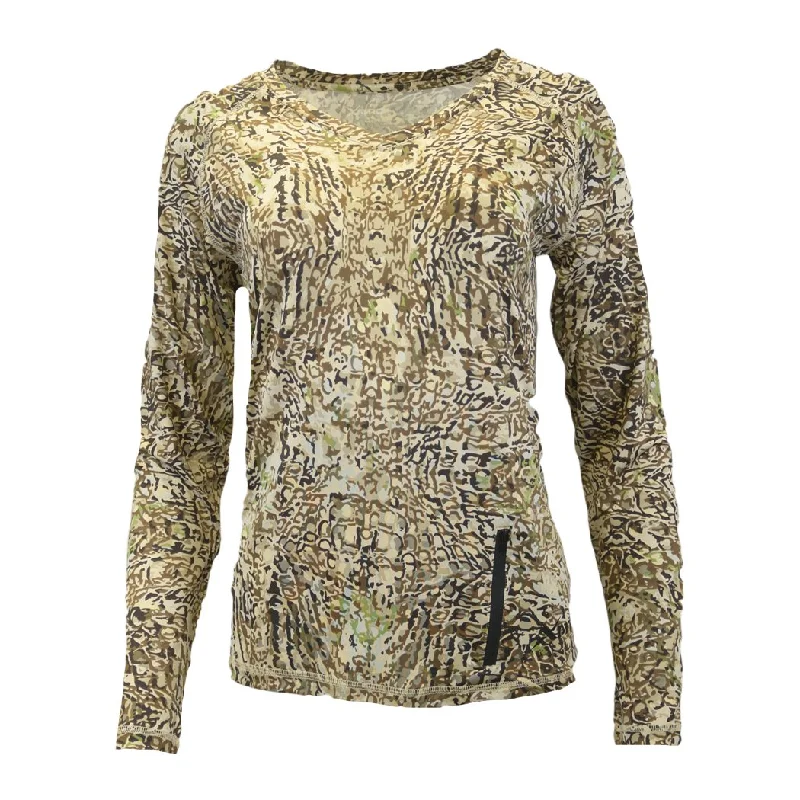 HD Camo Women's Long Sleeve Performance Shirt